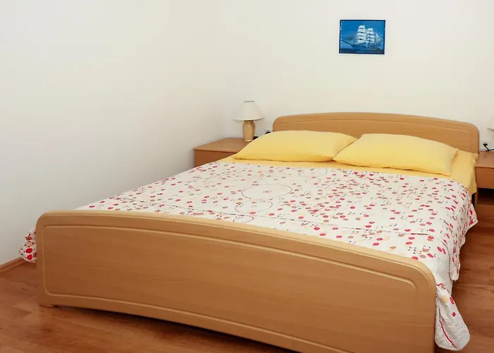 Appartement Martina-2 By Interhome